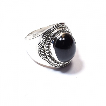 Pure silver unique design black star ring