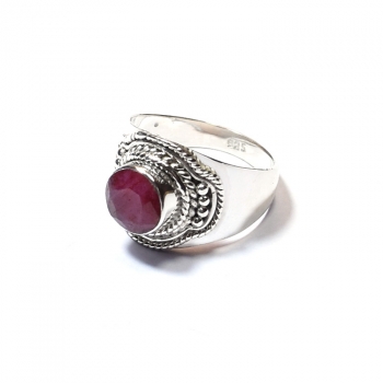 Pure silver unique design red ruby quartz ring