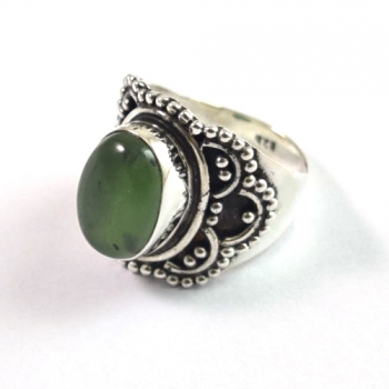 Bohemian traveler wanderlust nephrite jade sterling silver ring