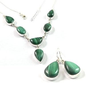 Casual wear pretty 925 sterling silver green banded stone neckalce and earrings set