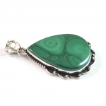 Enchanting malachite superb finish 925 sterling silver green malachite gemstone pendant jewelry