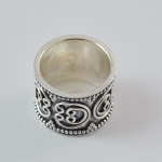 Antique design top quality handcrafted oxidized finish sterling silver finger band
