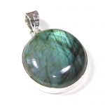 Plain setting blue fire labradorite gemstone silver pendant